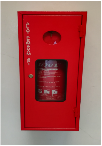 Wall-mounted fire extinguisher cabinet